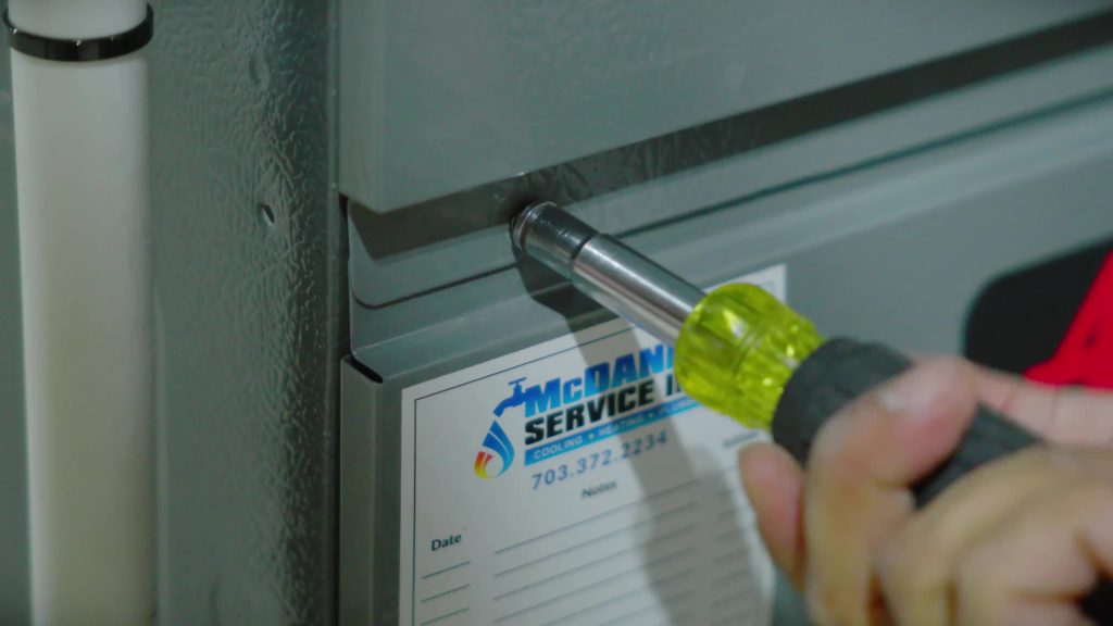 Screwdriver with furnace